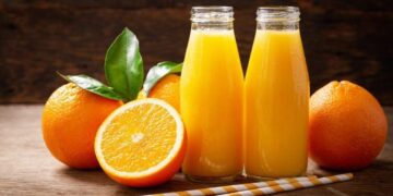 Where is a good factory that produces and sells freshly squeezed orange juice