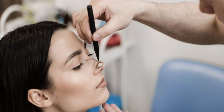 คลินิก ตัดปีกจมูก ที่ไหนดี - 1